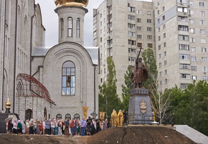 Памятник князю Владимиру в Харькове (4)
