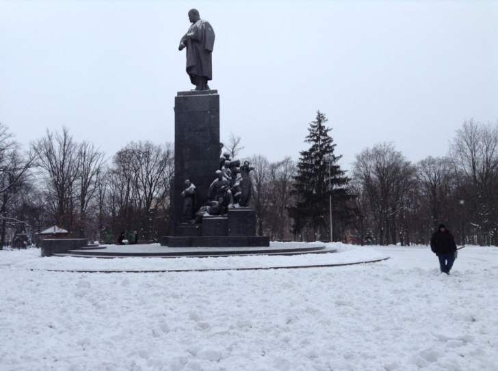 Памятник Шевченко Харьков