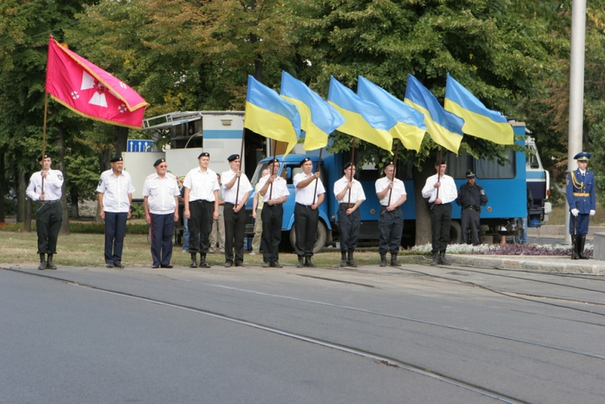 Торжественная церемония поднятия Государственного Флага Украины состоялась в Харькове (Фото/Видео)