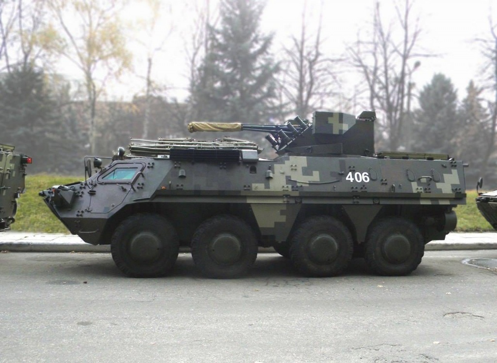 Из Харькова на Донбасс отправят очередную порцию военной техники (ФОТО)