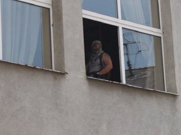 Знакомый или неизвестные в балаклавах: в Харькове убили женщину