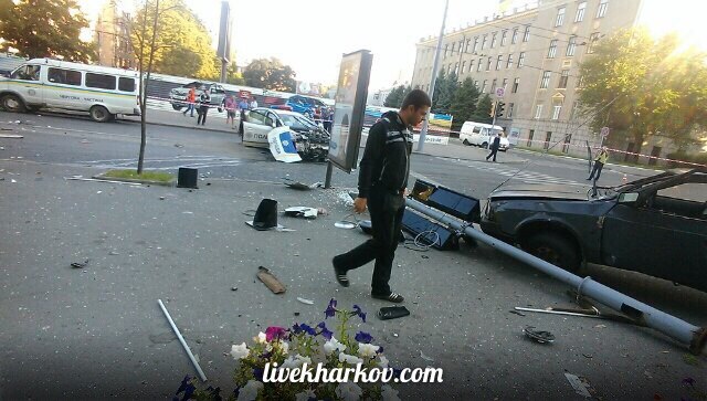ДТП с участием харьковских копов: двое погибших, 5 пострадавших (фото)