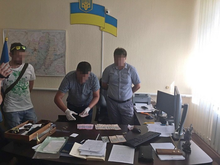 В Харьковской области арестовали двух прокуроров