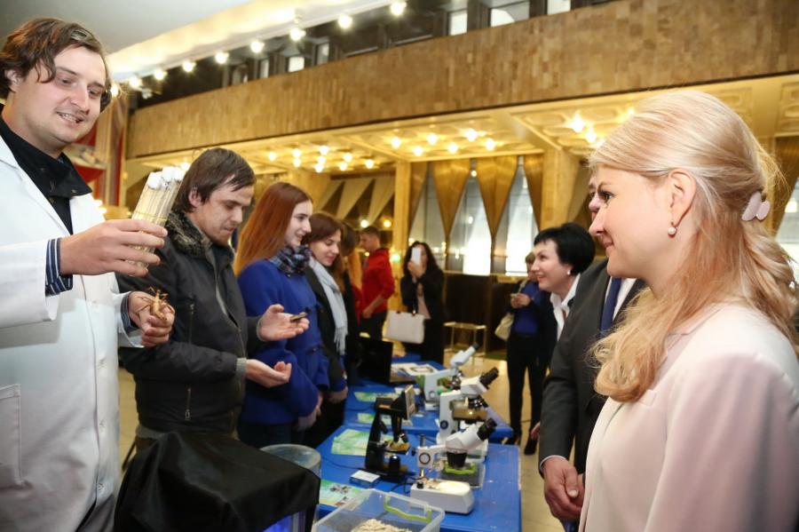Юлия Светличная: “Мы будем популяризировать науку среди школьников Харьковской области”
