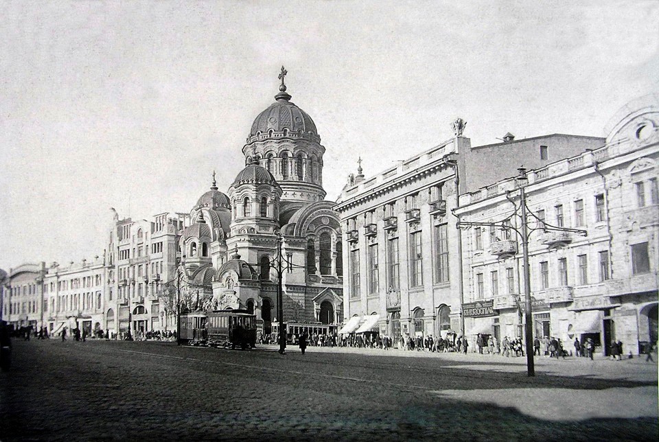 Остались только фотографии: семь утраченных храмов Харькова