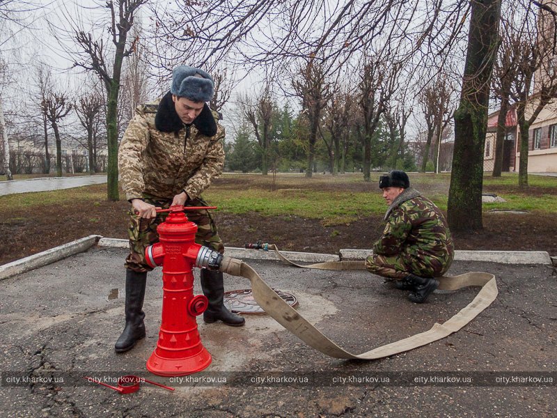 Девушки пожарные фото