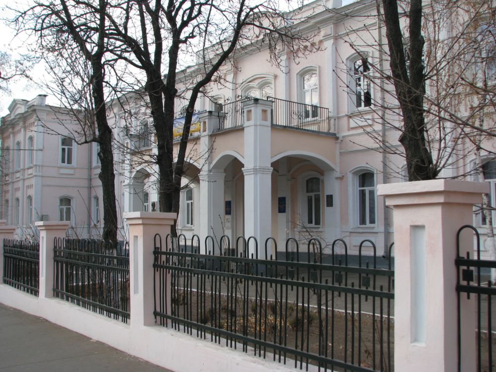 В Харькове до 7 марта закрывают школы, детские сады и ВУЗы