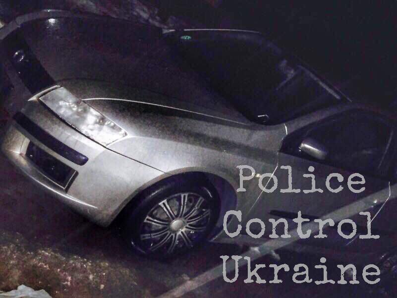 В Харькове пьяный водитель, скрываясь от погони полицейских, сбил троих патрульных