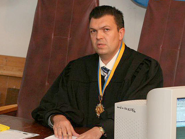 Харьковского служителя Фемиды будут судить по обвинению во взяточничестве