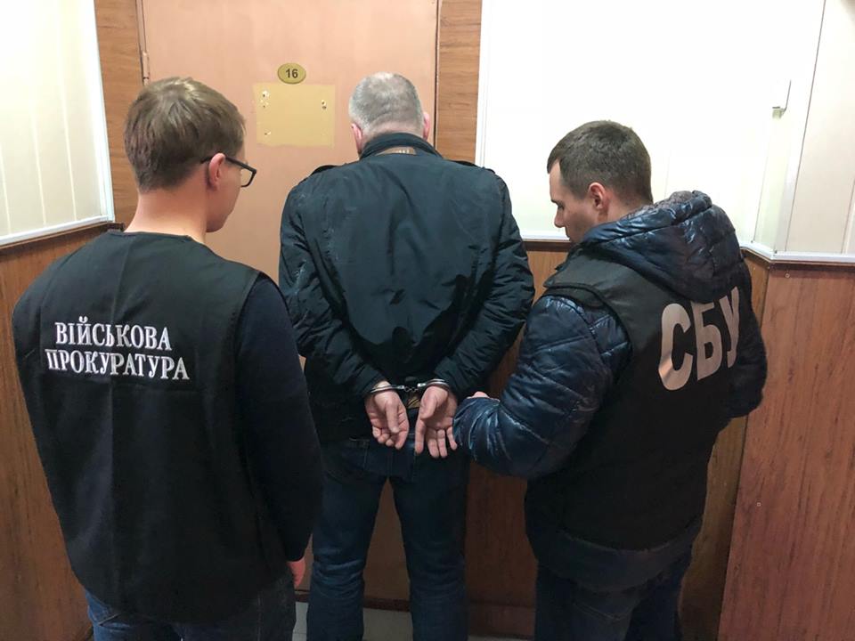 Директора Харьковского завода транспортного оборудования задержали на попытке подкупа прокурора