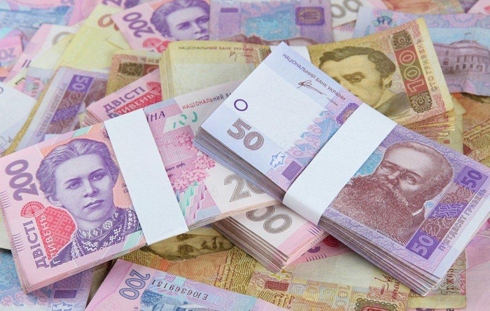 Жители Харьковской области за первые 2 месяца 2018 года заплатили более 2 млрд гривен налогов
