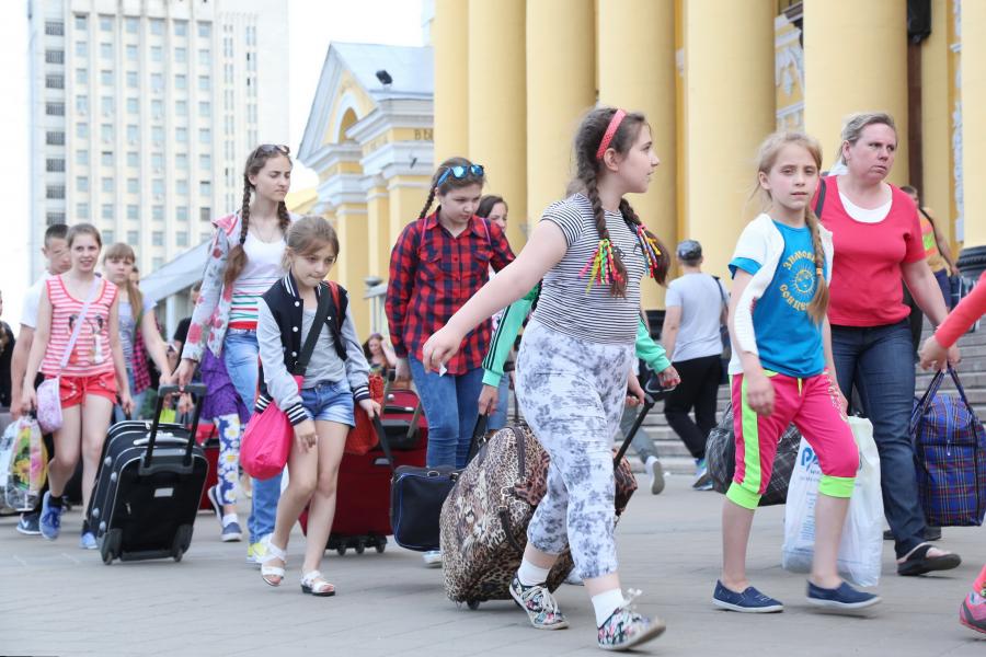 В этом году планируют оздоровить почти 228 тысяч детей Харьковщины