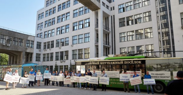 Сотрудники харьковских депо протестуют против проверок безопасности