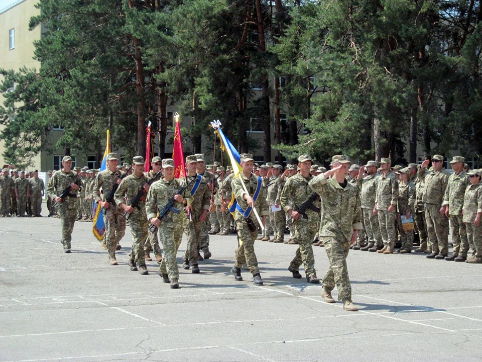 В Харьковской области встретили военнослужащих 54-й ОМБР