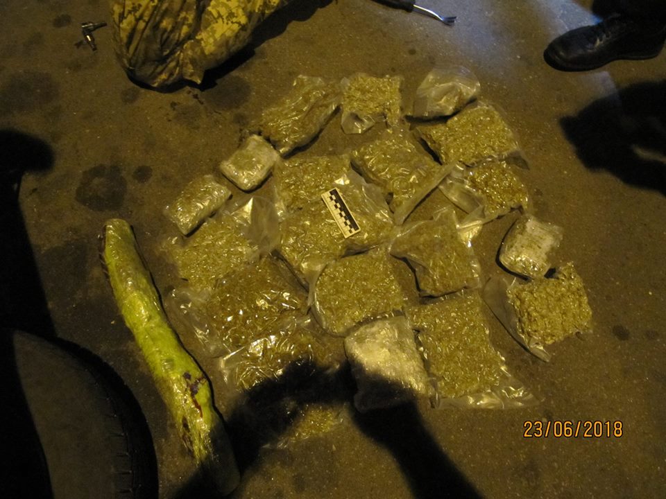 На “Гоптовке” обнаружили крупную партию наркотиков (фото)