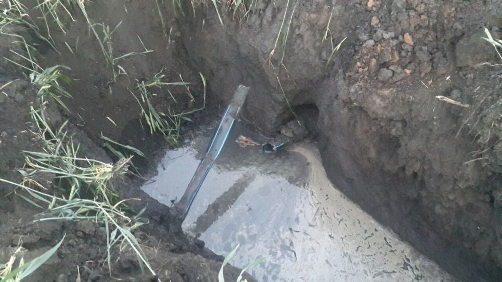 В Харьковской области пограничники обнаружили подземный трубопровод через границу (фото)