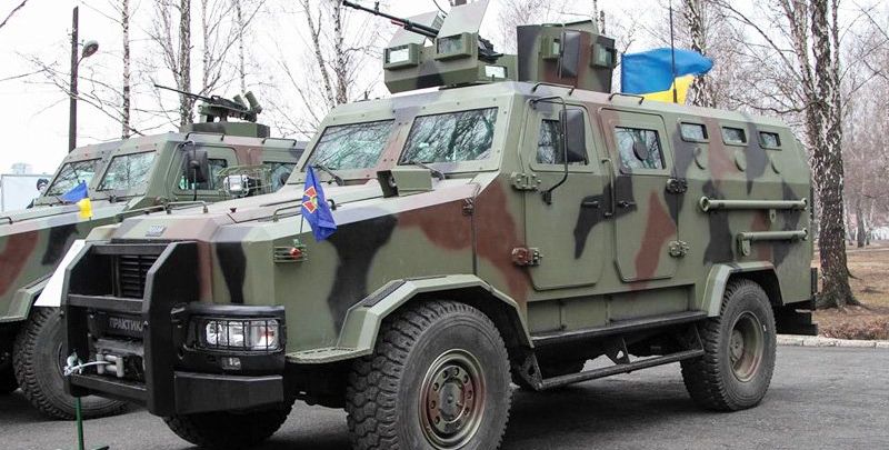 В Харьковской области сержанта насмерть придавило броневиком