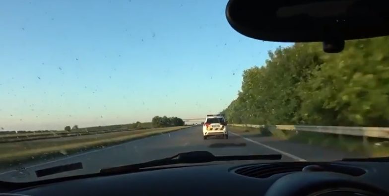 Харьковские патрульные без причины превысили скорость на трассе и отказались составить на себя админпротокол (видео)