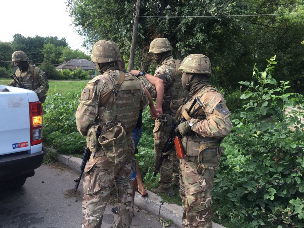 На Харьковщине и Луганщине задержаны организаторы канала незаконной миграции (видео)