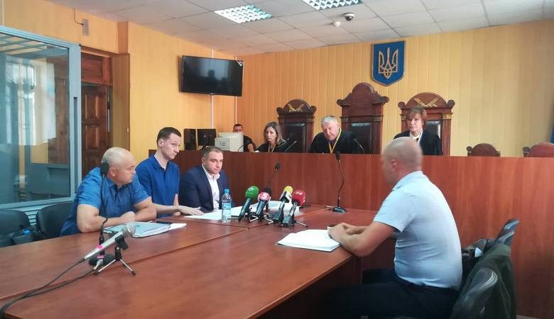 “Рюкзаки Авакова”: третий фигурант в деле взял вину на себя и получил условный срок