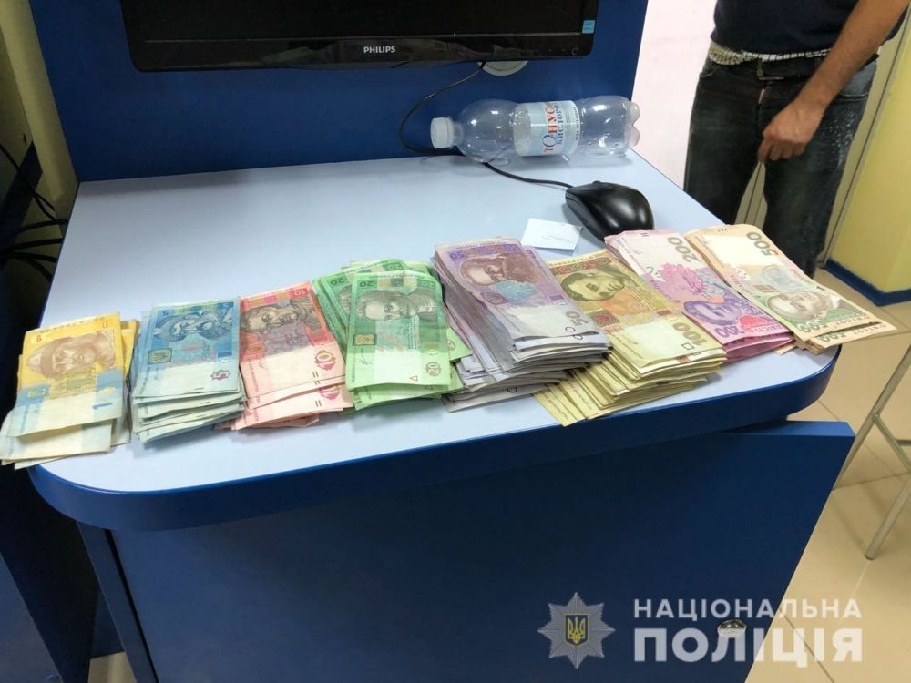 В Харькове разоблачили сеть букмекерских контор с доступом к азартным играм