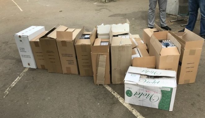 На Центральном рынке изъяли почти 13 тысяч пачек безакцизных сигарет