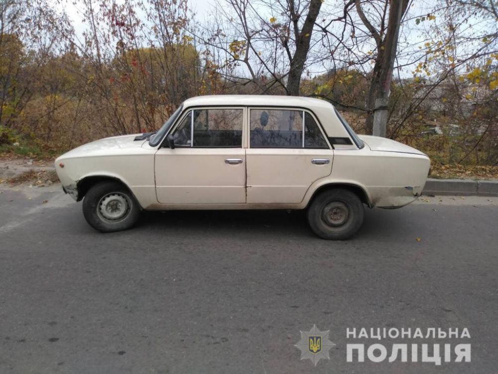 Под Харьковом пьяный парень проник во двор к соседу и угнал машину