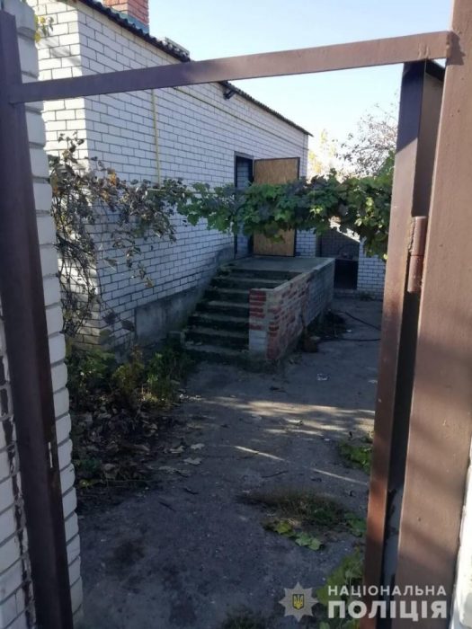 На Харьковщине женщина после застолья обнаружила труп