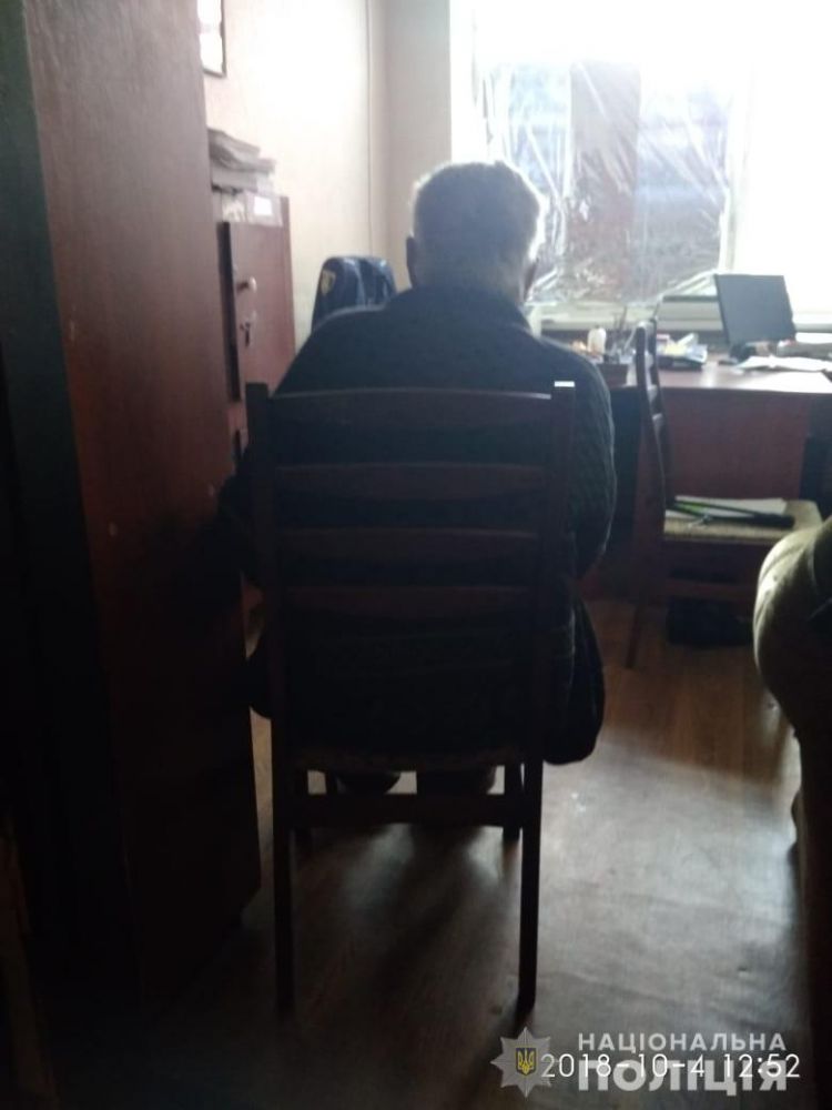 В Харьковской области пенсионер задушил жену и сам позвонил в полицию