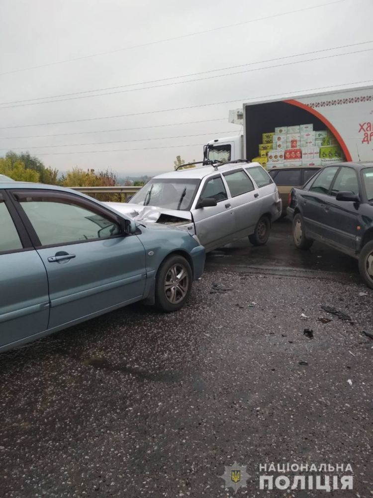 В Харькове в результате аварии пострадали две женщины