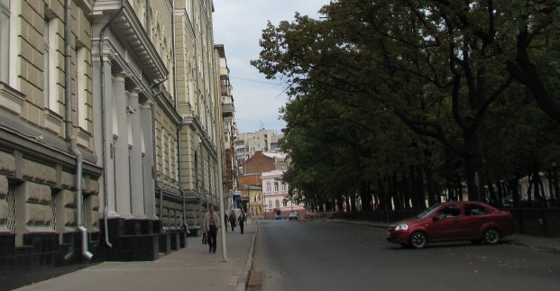 В центре Харькова до конца месяца ограничили движение