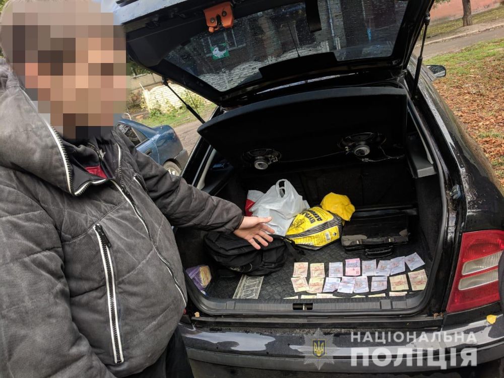 В Харькове задержали наркоторговцев