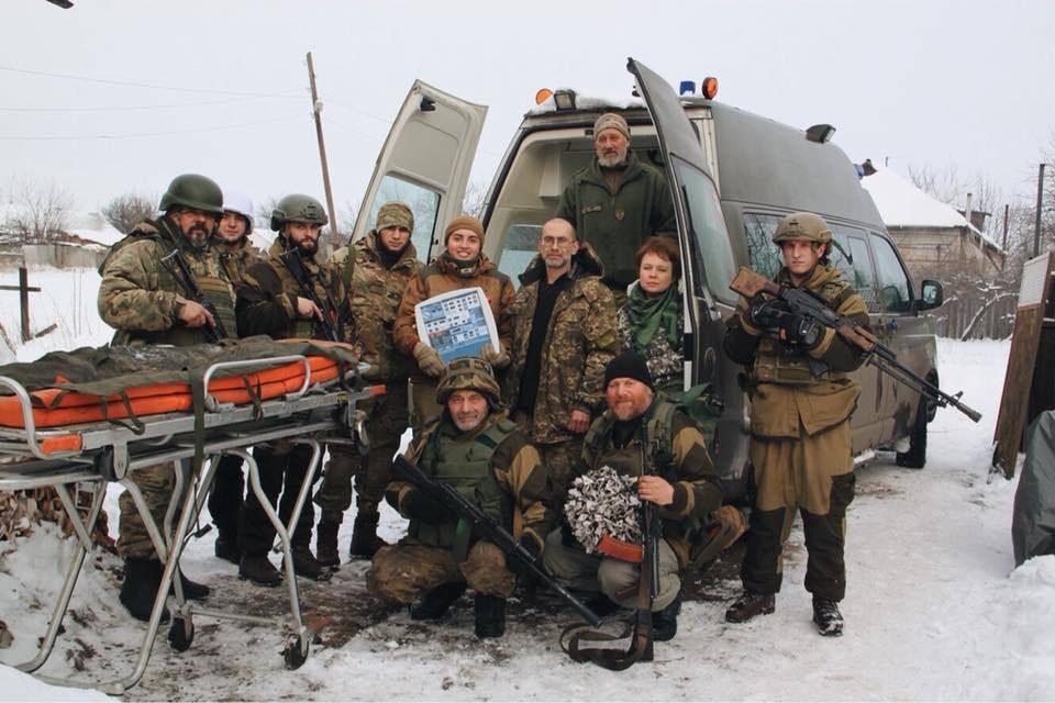 В Харькове Жадан и Дроздов продадут картины известных художников и передадут деньги фронтовым врачам