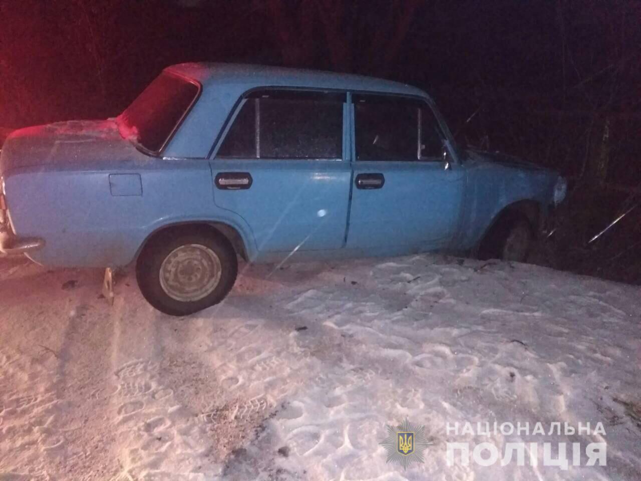 На Харьковщине мужчина украл автомобиль и попал на нем в аварию