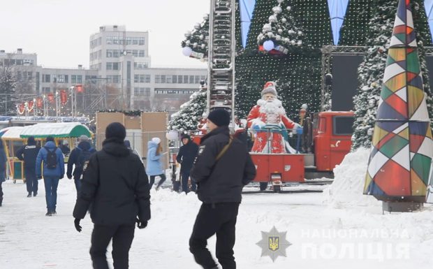 В Харьковской области в новогоднюю ночь выведут более двух тысяч полицейских