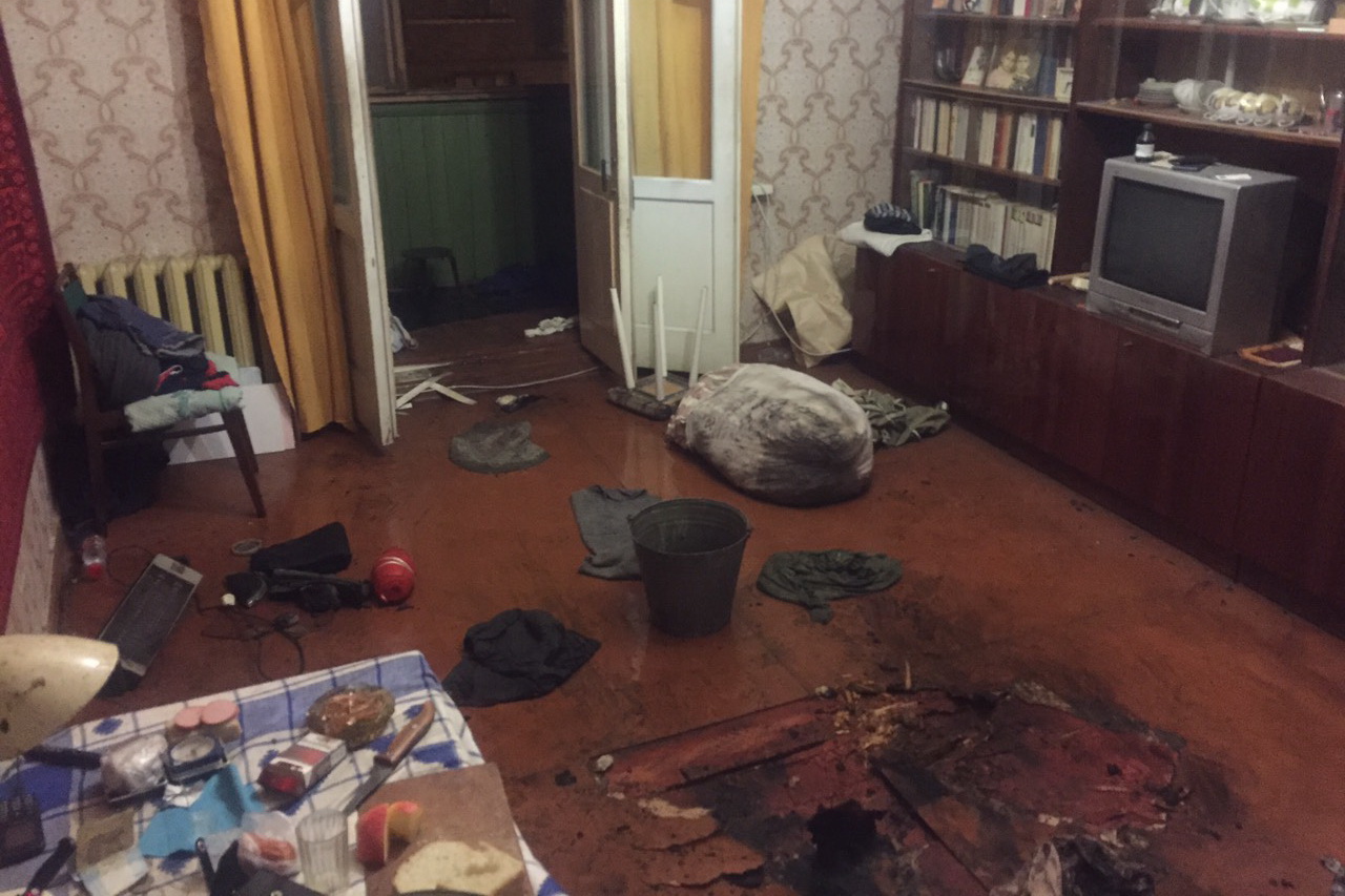 В Харькове горела квартира: хозяин жилья получил ожоги
