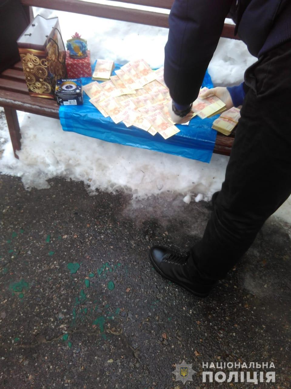 В Харькове разоблачили чиновника в получении взятки в размере 60 тысяч гривен
