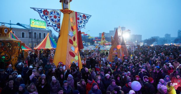 На площади Свободы до середины марта ограничено движение транспорта