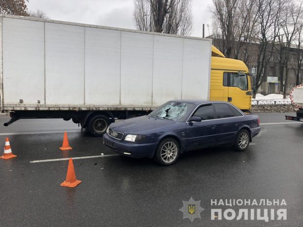 На Клочковской водитель Audi сбил пешехода