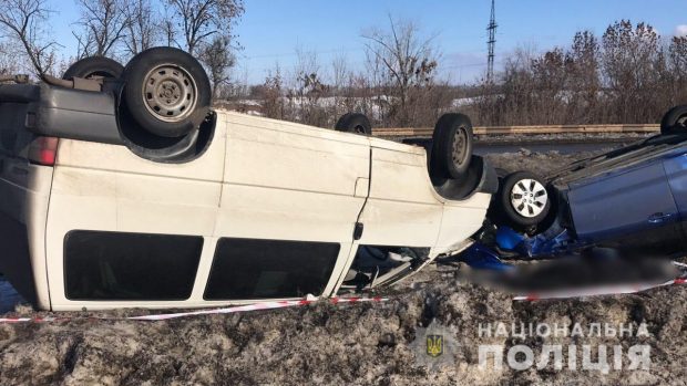 В автокатастрофе под Харьковом погибла женщина (фото)