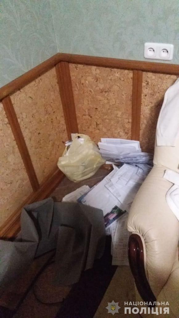 На Харьковщине у предпринимательницы украли сейф с крупной суммой