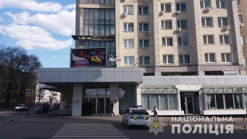 Полиция не обнаружила никаких взрывных устройств в заведениях Харькова