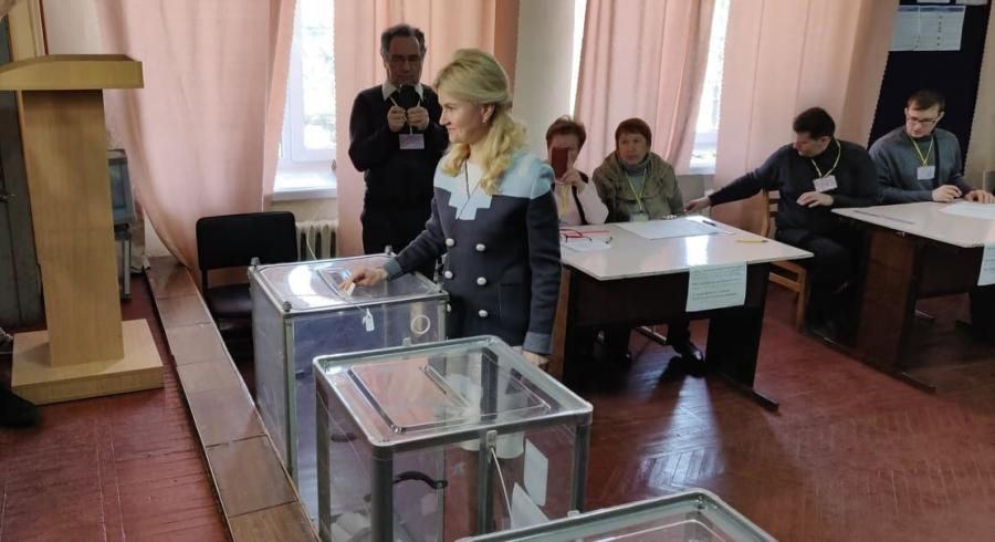 Юлия Светличная проголосовала на выборах Президента Украины