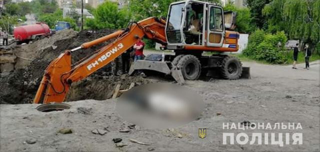 Под Харьковом в канализационном коллекторе произошел выброс газов