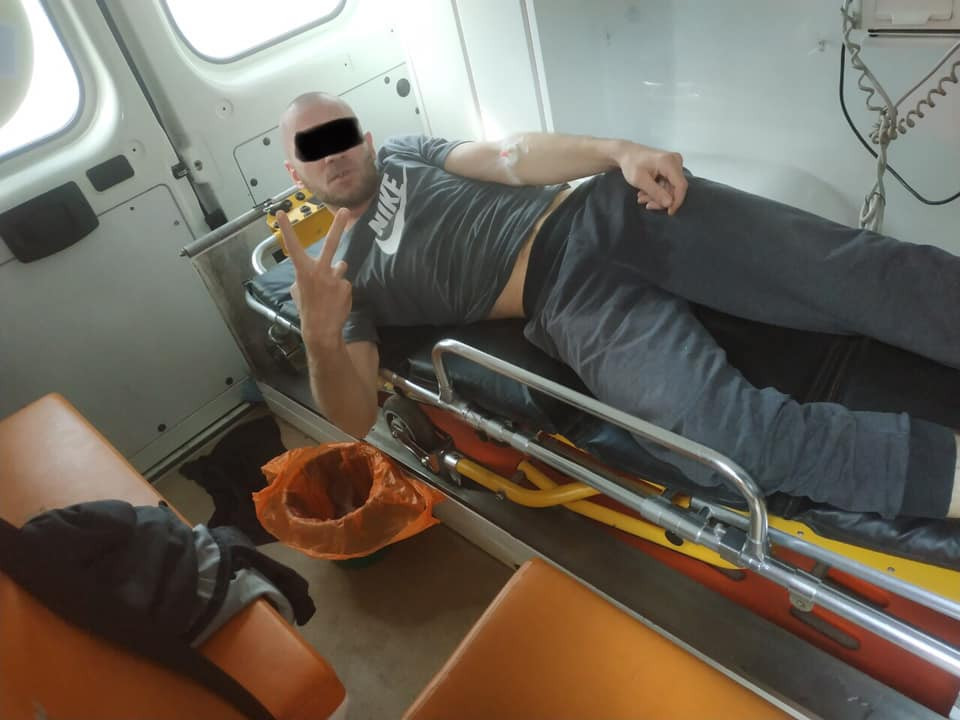 На харьковскую бригаду скорой помощи набросился пациент
