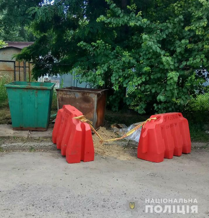 Харьковчанин обнаружил ртуть в мусорном баке