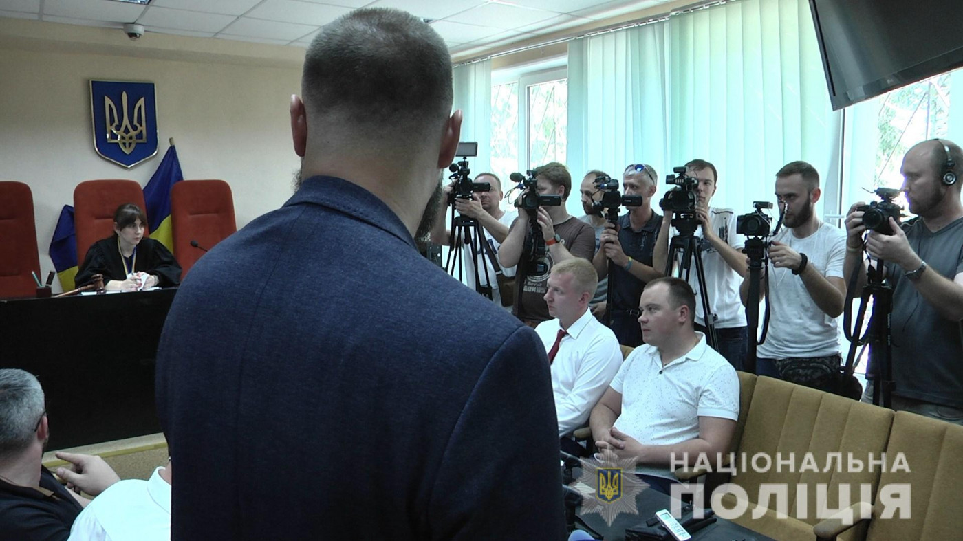 Подозреваемого в нападении на харьковского оператора выпустили под домашний арест