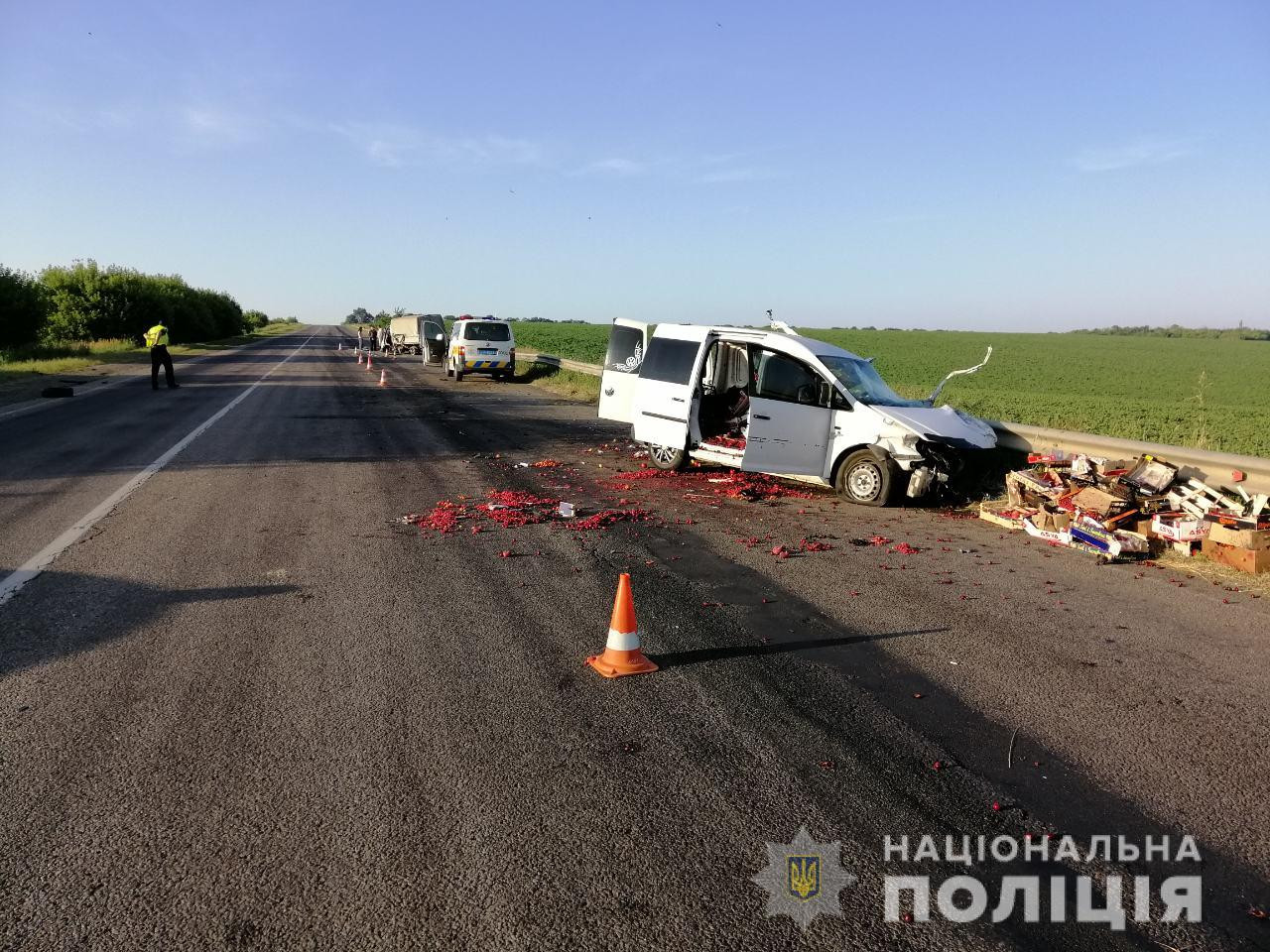 В Харькове столкнулись Газель и Volkswagen: одному из водителей оторвало руку