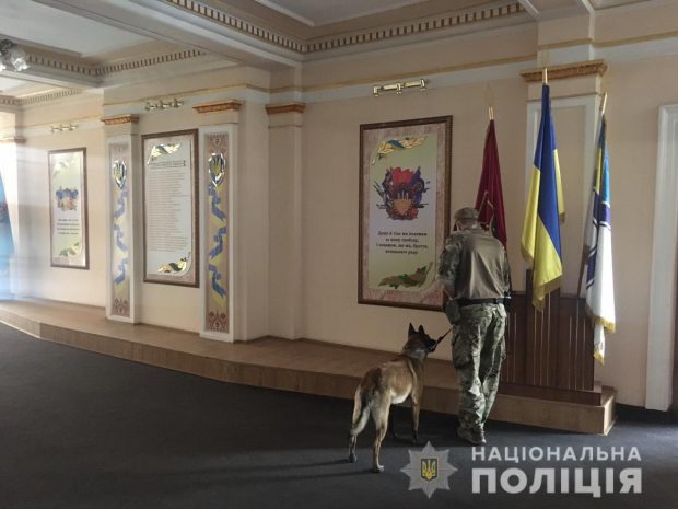 Правоохранители проверили информацию о заминировании 6 харьковских ВУЗов