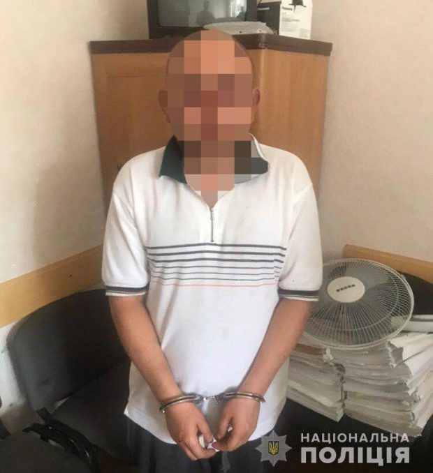 На Харьковщине задержали мужчину, который 14 лет жил под чужим именем